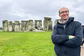 Tras dejar Argentina, compró una mesa en Inglaterra que trajo un conflicto