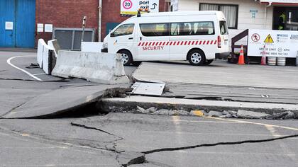 Destrozos en las calles de la ciudad de Wellington por el terremoto