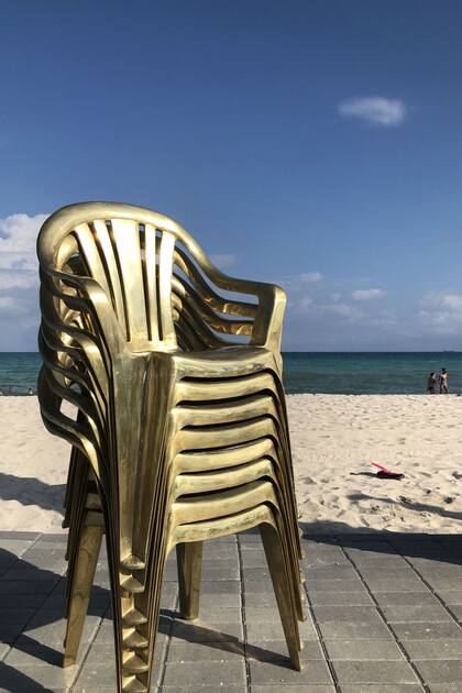 Detalle de la instalación de Luna Paiva en el Faena Festival