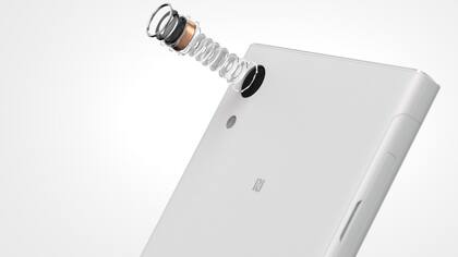 Detalle de la óptica del Xperia XA1
