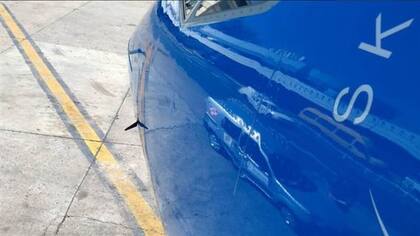 Detalle del boieing impactado por el drone, Foto: @jqn2