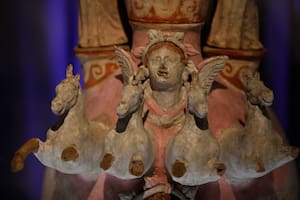 Joyas y ajuares funerarios que pertenecieron a príncipes hace 2400 años llegaron de Italia a Buenos Aires