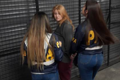 Detención de Brenda Uliarte (23), la novia de Fernando Sabag Montiel, el hombre que intentó matar a Cristina Kirchner