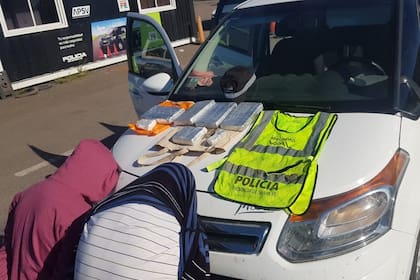 Detención de Reinaldo Webecke, con cinco kilos de cocaína, en un control por el coronavirus en la autopista Rosario–Santa Fe