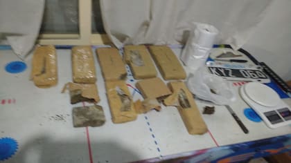 Durante el operativo que dio origen a la causa se secuestraron casi diez kilos de cocaína