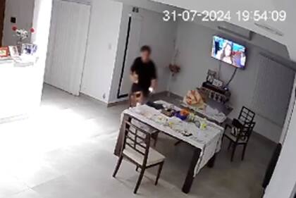 Detiene de un millonario empresario que robaba a sus vecinos en un lujoso country de Santa Fe