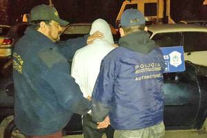 Detienen a un ex policía, acusado de integrar la banda de "Mameluco" Villalba