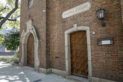 Detrás de la iglesia sueca, se esconde un restaurante donde es posible degustar delicias nórdicas