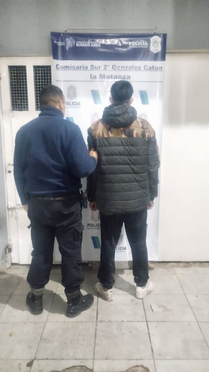 Detuvieron a dos menores acusados de haber ingresado a una vivienda de González Catán y robarle a una familia.