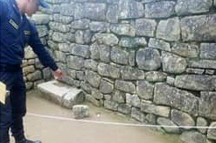 Detuvieron a dos turistas argentinos por dañar y defecar en las ruinas de Machu Picchu
