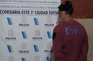 Detuvieron a un policía de la Ciudad que les robó a dos menores y se tiroteó con efectivos de la Provincia
