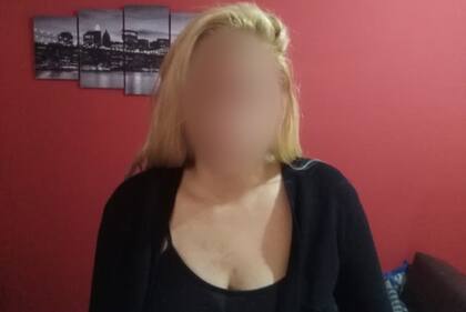 El hombre y la mujer fueron detenidos tras el allanamiento a su departamento donde se encontraron drogas