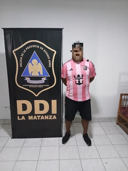 Detuvieron al cantante de cumbia del Grupo Green acusado de haber abusado sexualmente de una mujer en la madrugada de este martes.