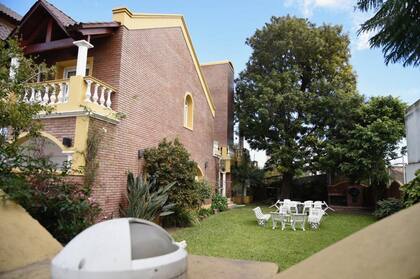 La lujosa casa del sindicalista detenido