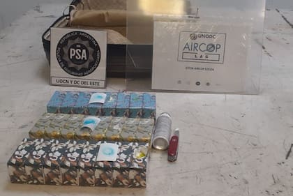 Los jabones que tenían oculta la cocaína, en el operativo informado el 11 de agosto