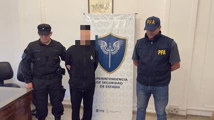 Detuvieron en la Ciudad a un sospechoso del crimen del precandidato a presidente de Colombia Miguel Uribe Turbay.