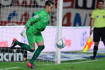 Devecchi la paró con el pecho