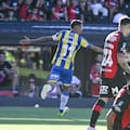 Con otro gol de Di María, que salió lesionado, Central le volvió a ganar a Newell's y agravó su crisis