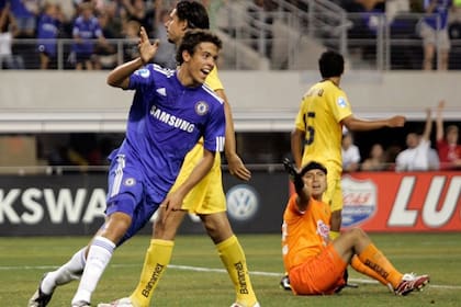 Franco Di Santo jugó 16 partidos en Chelsea y marcó un gol en un amistoso