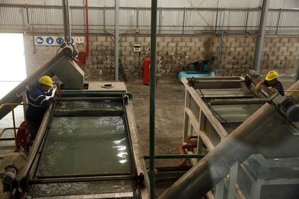 En la planta se tratan 2500 toneladas de basura a diario