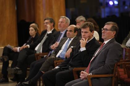 “Diálogos para la Argentina” en la Bolsa de Comercio