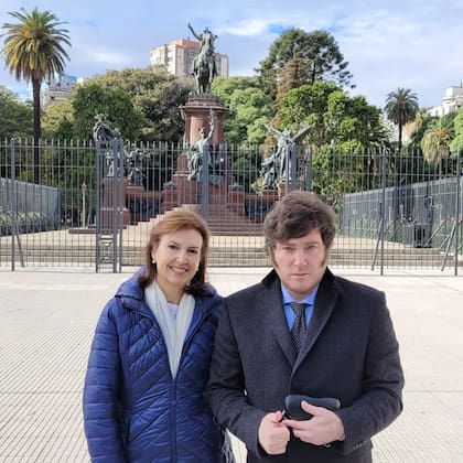 Diana Mondino es candidata a diputada nacional por la ciudad de Buenos Aires dentro del partido La Libertad Avanza, de Javier Milei