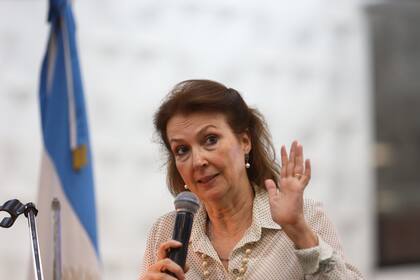 Diana Mondino: “Todos los remedios que tomó la Argentina para resolver el problema fiscal fueron efímeros y que la política monetaria siempre estuvo al servicio del problema fiscal”