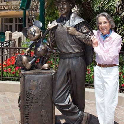 Diane Disney Miller, hija de Walt Disney, negó enfáticamente que su padre hubiera estado interesado en la criogenia alguna vez