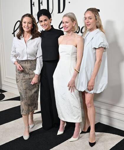 Diane Lane, Demi Moore, Naomi Watts y Chloe Sevigny son las protagonistas de la nueva serie de Ryan Murphy que relata el ascenso y la caída del romance entre el escritor de A sangre fría y un selecto grupo de elegantes y adineradas señoras neoyorkinas