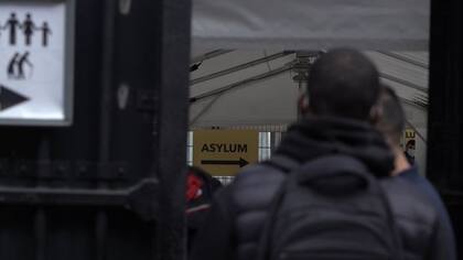 Diariamente llegan ciento de migrantes buscando asilo en Bégica