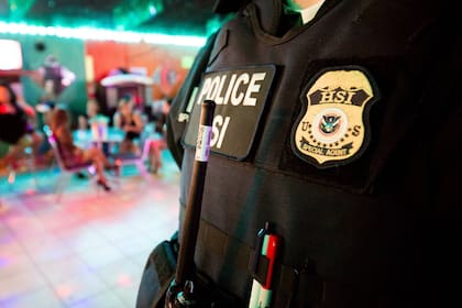 Días antes de la fiesta, el ICE intensificó los operativos en California y los invitados temieron asistir