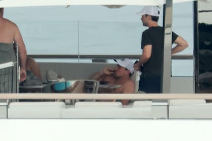 DiCaprio disfruta de su estadía en un yate en Italia