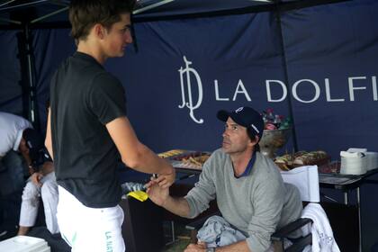 Dieciséis y 44 años, sobrino y tío, 6 y 10 goles de handicap: Camilo Castagnola y Adolfo Cambiaso.