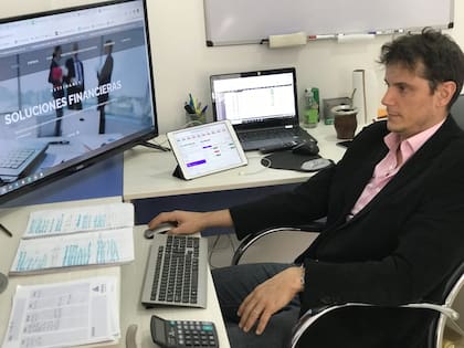 La segunda etapa del Gato Hartfield: el mundo de las finanzas. "Me metí por curiosidad y pasó a ser mi medio de vida"