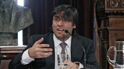 Los votantes del diputado Diego Bossio piden que renuncie a su bancada