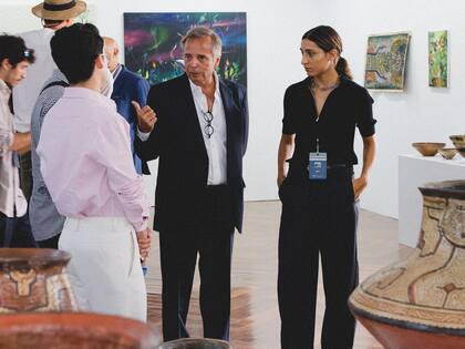 Diego Costa Peuser, impulsor de Pinta, con Irene Gelfman, curadora global de la plataforma