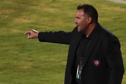 Diego Dabove transita sus primeros partidos al comando denSan Lorenzo.