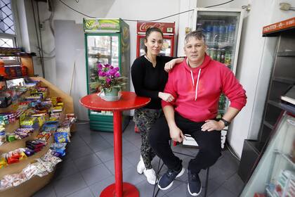Diego De Sena, de Natalia Natalia, contó que instaló la casa de comidas y kiosco hace un año por el potencial que observó en la zona