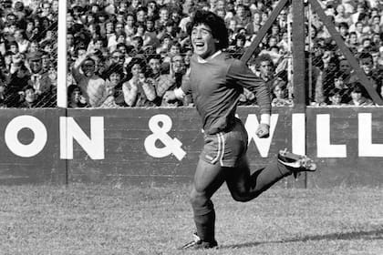 Diego en Argentinos Jr. 1979