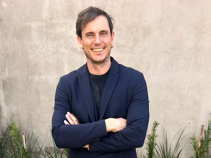 Diego Hartfield ya como ex tenista, volcado a las finanzas y la política, en Oberá