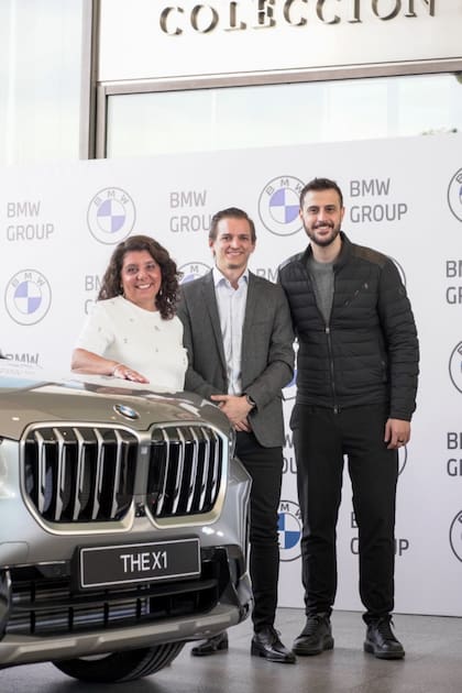 Diego Leuco ofició de host y presentó a Ivana Dip, que en su discurso anunció la llegada de varios productos, entre ellos, una moto relacionada con los 100 años de BMW Motorrad, un modelo deportivo perteneciente a la familia M y otra novedad para el segmento más alto de la familia X.
