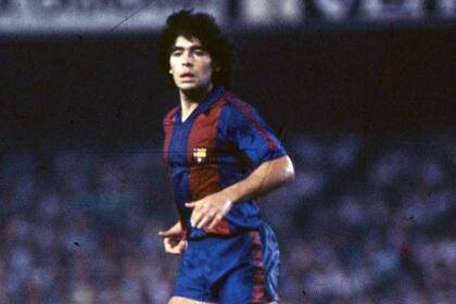 Diego Maradona con los colores de Barcelona, un pasaje que revolucionó la ciudad a partir de 1982