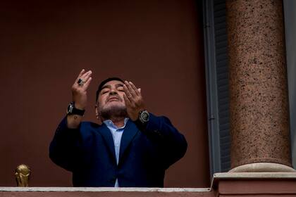 Diego Maradona por María Eugenia Cerutti, en Casa Rosada