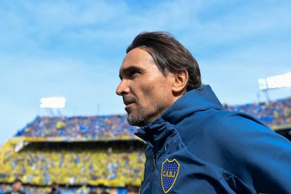 Diego Martínez reconoció que tenía tanta relación con Juan Román Riquelme (AP Foto/Gustavo Garello)