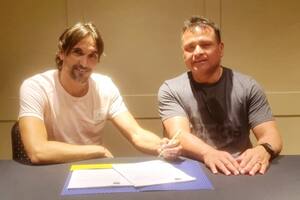 Diego Martínez ya firmó el contrato con Boca