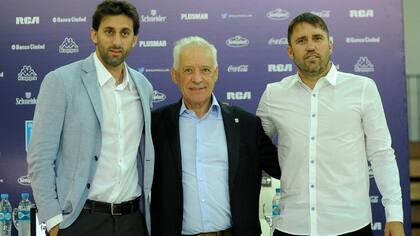 Diego Milito, Víctor Blanco y Eduardo Coudet, en Racing