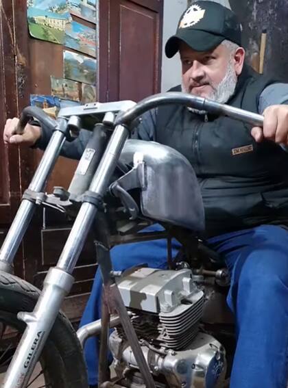 Diego muestra en sus redes sociales su pasión por las motos (Foto: @diegorecycla)