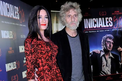 Diego Peretti y su pareja, en la avant premier de Iniciales S.G.