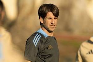 Diego Placente es el DT de la selección argentina Sub 17; recientemente fue subcampeón del mundo con la Sub 20