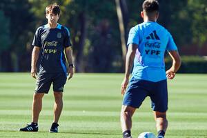 Diego Placente es el entrenador de la selección Sub 17; hace poco también disputó el Sudamericano, pero con la Sub 20